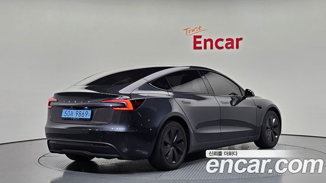Tesla Model 3 RWD - фото 0