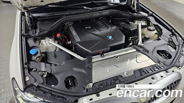 BMW X4 G02 xDrive20i M Sport - фото 4