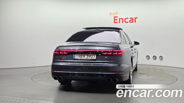 Audi S8 D5 4.0 TFSI Quattro LWB - фото 3