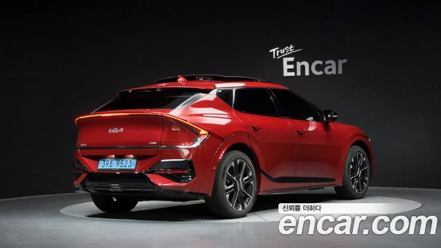 Kia EV6 Новый Long Range 2WD GT Line - фото 1
