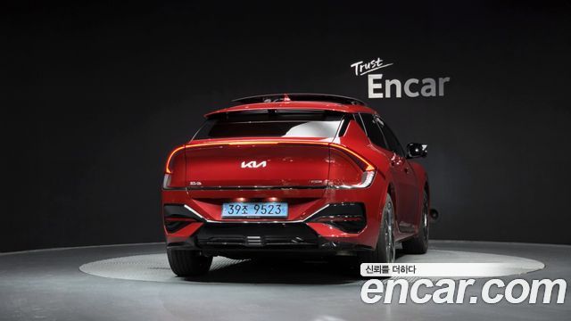 Kia EV6 Новый Long Range 2WD GT Line - фото 3