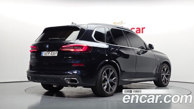 BMW X5 G05 xDrive 45e M Sport - фото 1