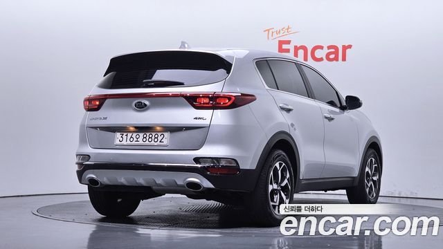 Kia Sportage The Bold Diesel 1.6 4WD Trendy - фото 1
