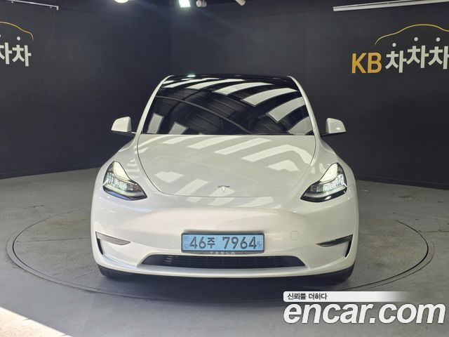 Tesla Model Y Long Range AWD - фото 2
