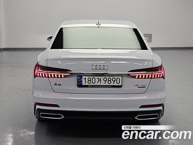 Audi A6 C8 45 TDI Quattro Premium - фото 2