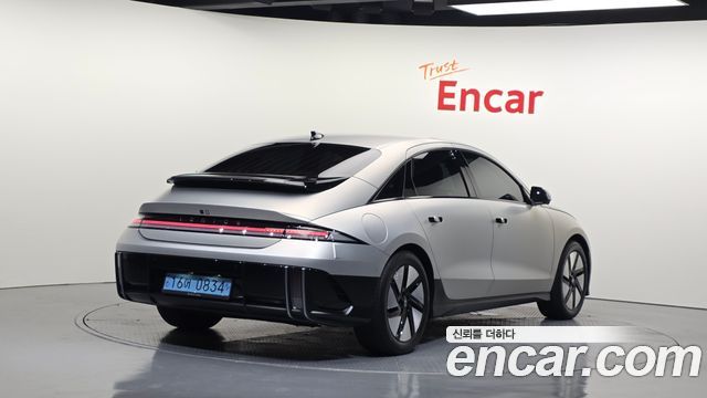 Hyundai Ioniq6 Long Range AWD Exclusive + - фото 1