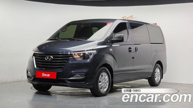 Hyundai Starex Новый Van 3-Seater Smart - фото 0