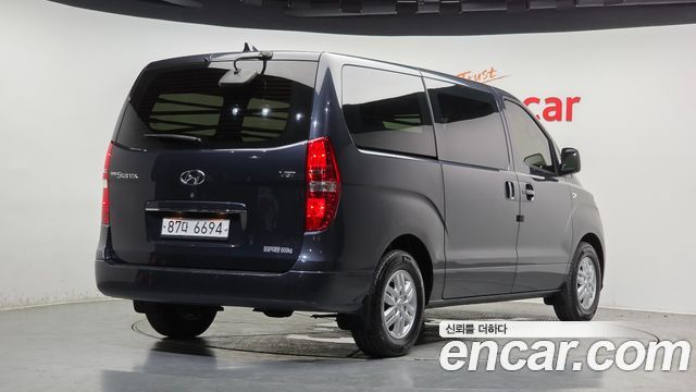 Hyundai Starex Новый Van 3-Seater Smart - фото 1