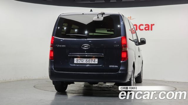 Hyundai Starex Новый Van 3-Seater Smart - фото 3