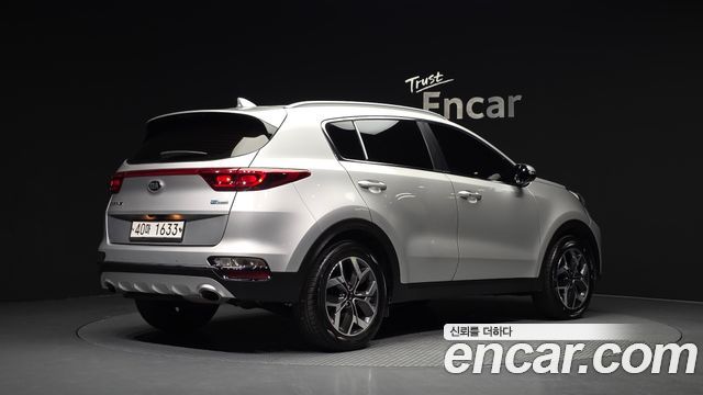 Kia Sportage The Bold Diesel 2.0 2WD Prestige - фото 1