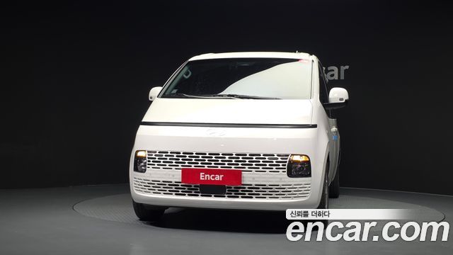 Hyundai Staria Tourer 9-Seater Modern - фото 2