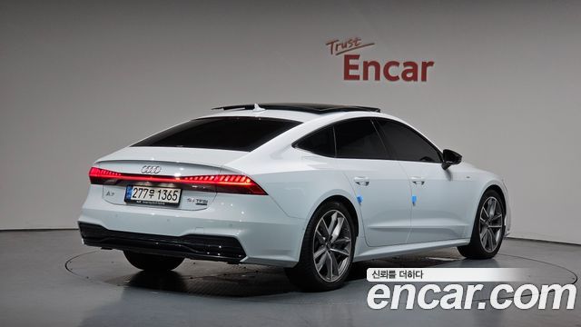 Audi A7 55 TFSI Quattro Premium - фото 0