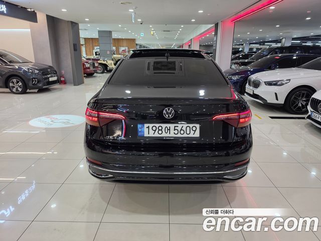 Volkswagen Jetta 7-го поколения 1.5 TSI Prestige - фото 3