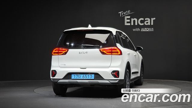 Kia Niro Plus Earth - фото 3