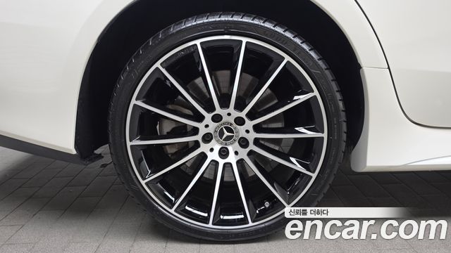 Mercedes-Benz CLS-Class C257 CLS450 4MATIC AMG Line - фото 4
