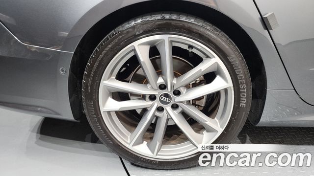 Audi A7 55 TFSI Quattro Premium - фото 4
