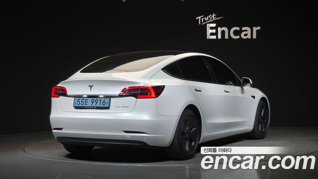 Tesla Model 3 Long Range AWD - фото 1