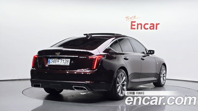 Cadillac CT5 2.0 Premium Luxury - фото 1