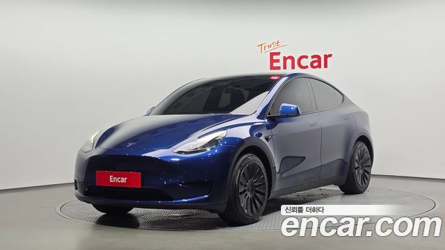 Tesla Model Y RWD - фото 0
