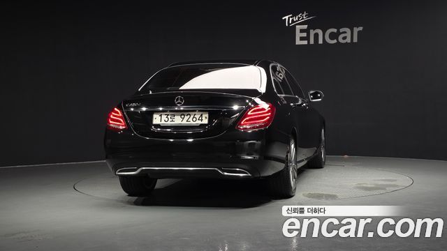 Mercedes-Benz C-Class W205 C220 d Avantgarde - фото 3