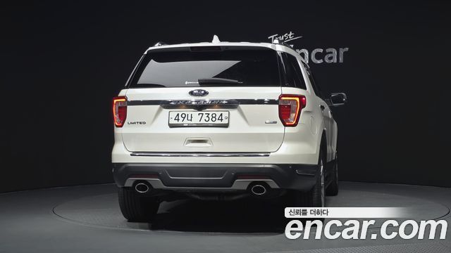 Ford Explorer 2.3 Limited 4WD 5th - фото 3