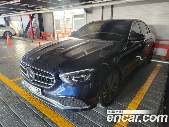 Mercedes-Benz E-Class W213 E250 Avantgarde - фото 0
