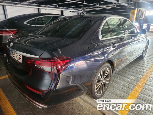 Mercedes-Benz E-Class W213 E250 Avantgarde - фото 1