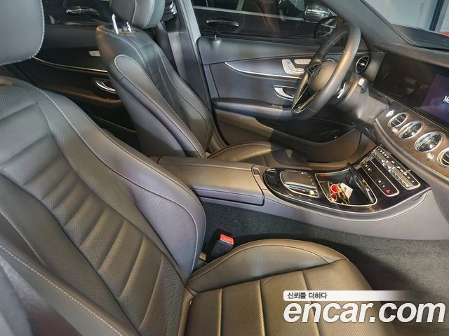 Mercedes-Benz E-Class W213 E250 Avantgarde - фото 2