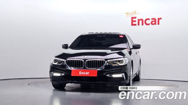BMW 5 Series G30 520d xDrive Luxury Plus - фото 2