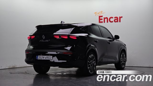 Renault Samsung Filante 1.5 E-Tech Iconic 2WD - фото 0