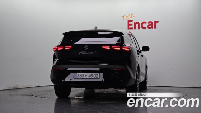 Renault Samsung Filante 1.5 E-Tech Iconic 2WD - фото 2