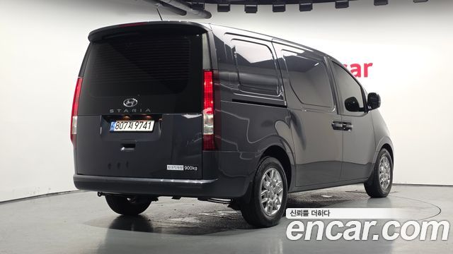 Hyundai Staria Cargo 3-Seater Modern - фото 0