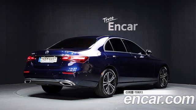 Mercedes-Benz E-Class W213 E250 Avantgarde - фото 1