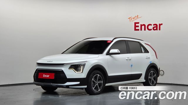 Kia Niro Совершенно новый Best Selection - фото 0