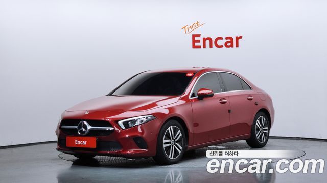 Mercedes-Benz A-Class W177 A220 Sedan - фото 0