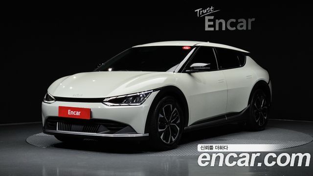 Kia EV6 Long Range Light - фото 0