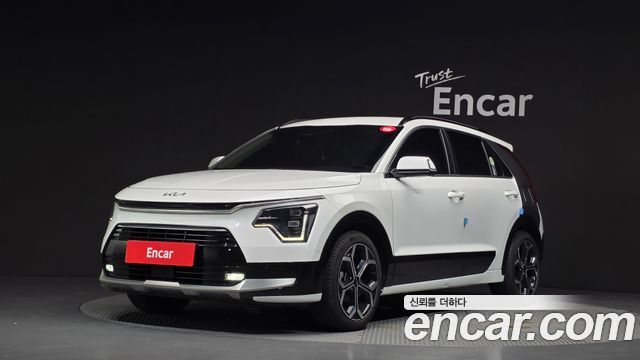 Kia Niro Совершенно новый Signature - фото 0