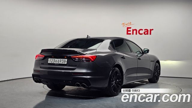 Maserati Quattroporte S Q4 3.0 V6 Gransport - фото 0