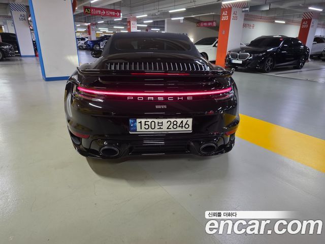 Porsche 911 Turbo S Cabriolet - фото 3