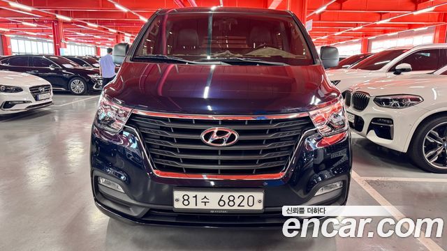 Hyundai Starex Новый Van 5-Seater Smart - фото 1