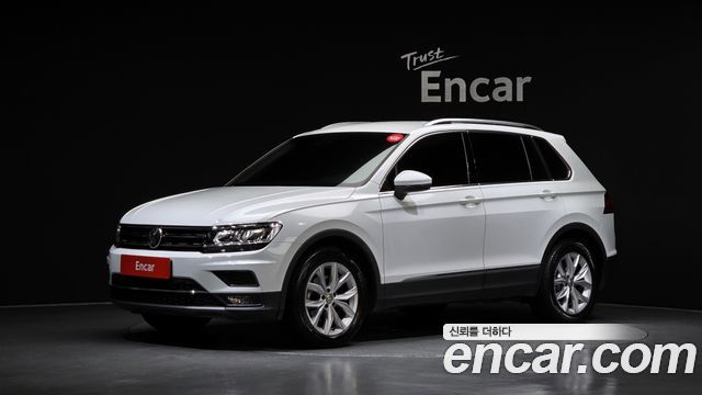Volkswagen Tiguan 2-го поколения 2.0 TDI Premium - фото 0