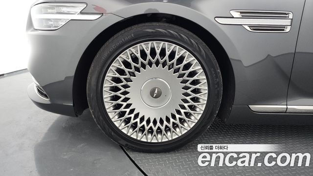 Genesis G90 3.8 AWD Premium Luxury - фото 3