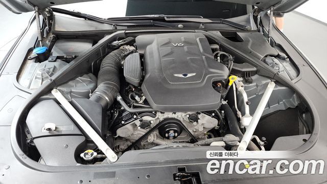 Genesis G90 3.8 AWD Premium Luxury - фото 4