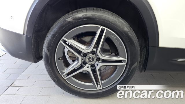 Mercedes-Benz GLB-Class X247 GLB250 4MATIC - фото 4