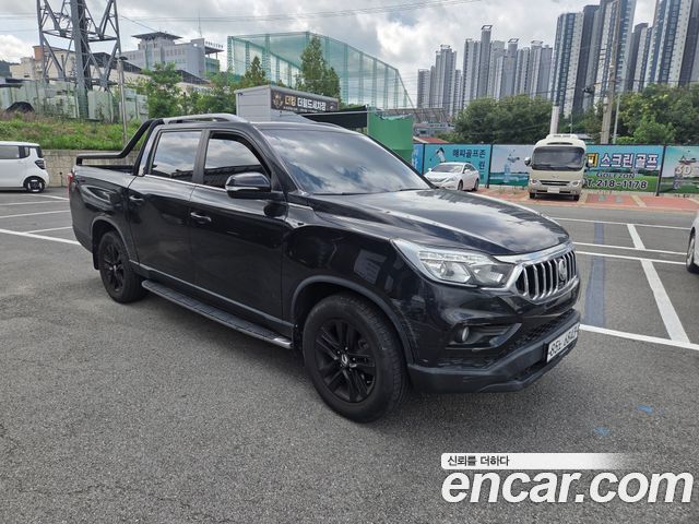 SsangYong Rexton Sports Khan Diesel 2.2 4WD Professional X (5-Link) - фото 1