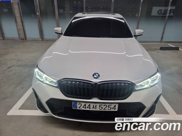 BMW 3 Series G20 320i M Sport - фото 0