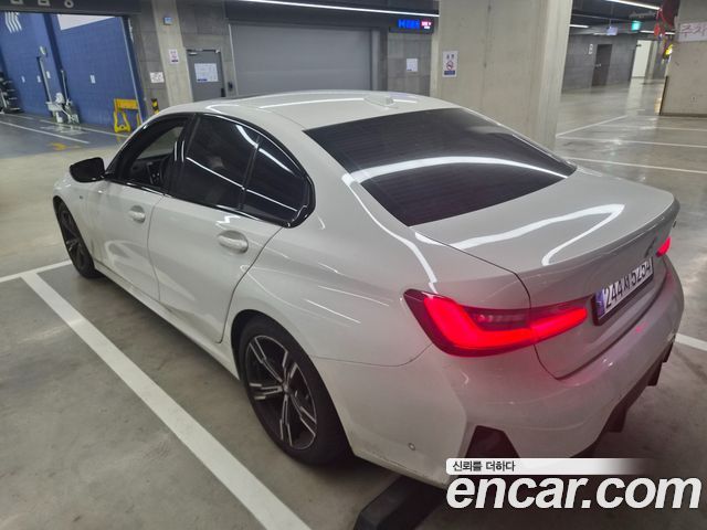 BMW 3 Series G20 320i M Sport - фото 3