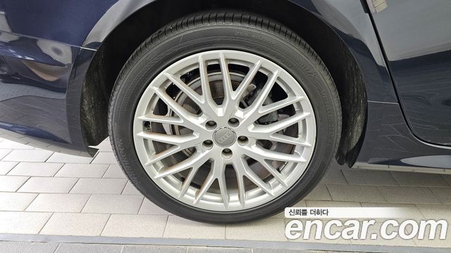 Audi A6 35 TDI Premium C7 - фото 4