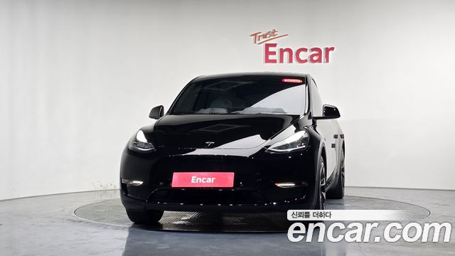 Tesla Model Y Long Range AWD - фото 2
