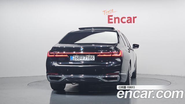 BMW 7 Series G11 745Le iPerformance Design Pure Excellence - фото 3